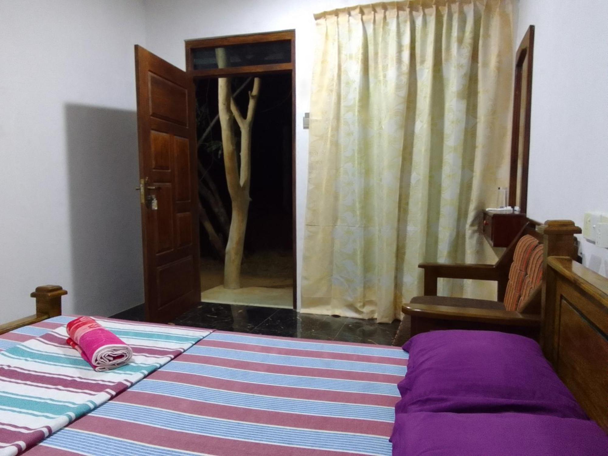 Wilpattu Buma Homestay Pahala Maragahawewa Экстерьер фото